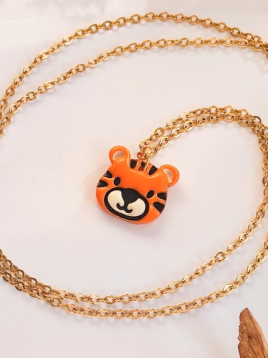 wisiory Naszyjnik z tygrysem, wisiorek dla pracownika zoo, dla podróżnika, boho