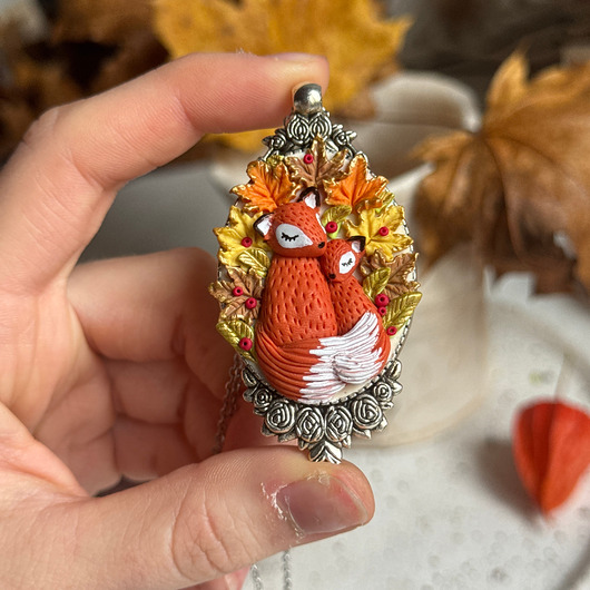 kolczyki z masy plastycznej Naszyjnik lisia mama