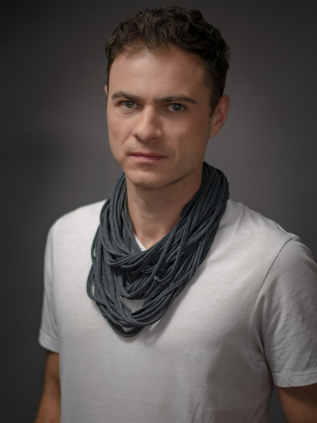 moda - inne Naszyjnik dzianinowy - szary melanż (unisex)