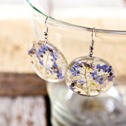 Kolczyki z niezapominajkami - żywica, srebro So Jewelry