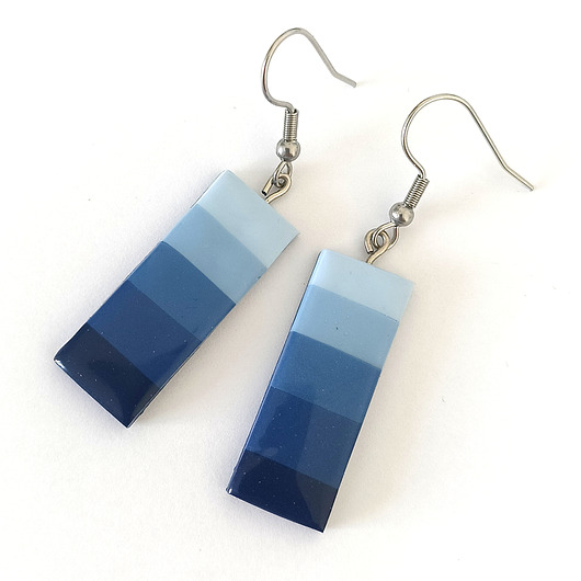 kolczyki z masy plastycznej Geometryczne granatowe wiszące kolczyki