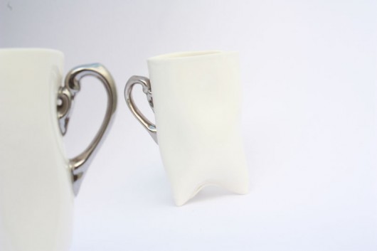 Dwa porcelanowe kubeczki srebrne uszko ENDE ceramics