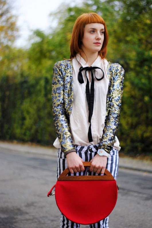 Round Red Glamour+pasek moo studio
