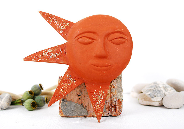 Ceramiczny płaskorzeźba na ścianę - słońce 10FingersArt