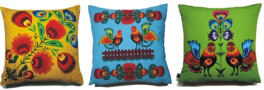 Zestaw- trzy poduszki folk Gaul Designs