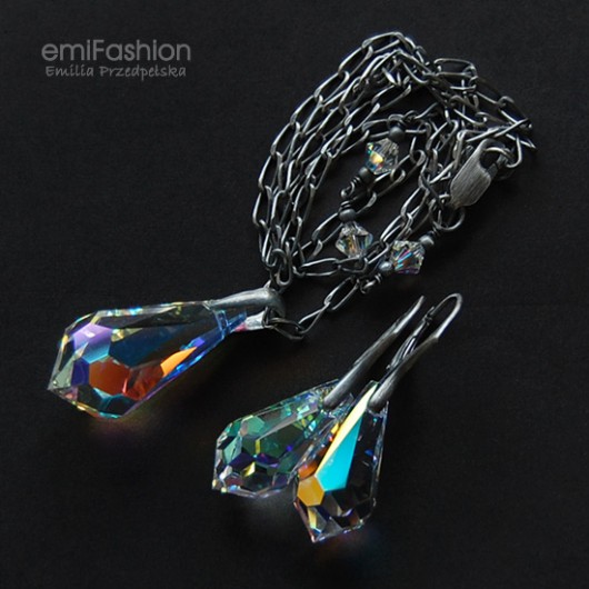 Teardrop Crystal AB w oksydzie MAREMI Jewelry