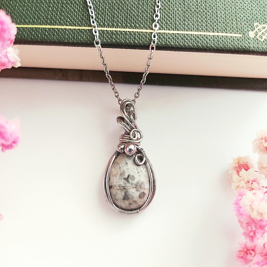 wisiory Naszyjnik Jaspis Szary stal chirurgiczna wisiorek handmade wirewrapping