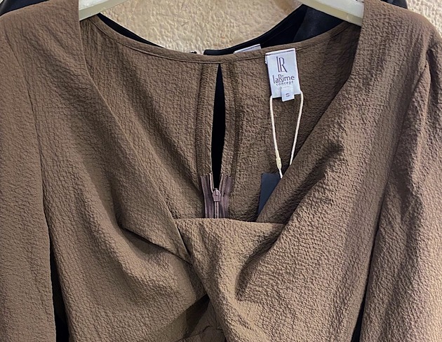 sukienki midi damskie Sukienka w kolorze czekolady