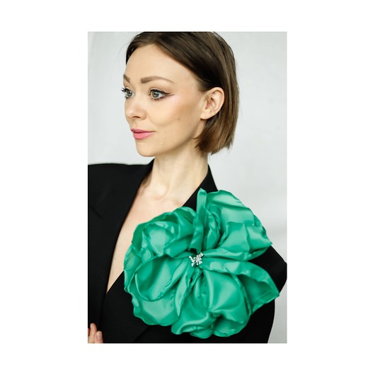 broszki Duża broszka kwiat zielona