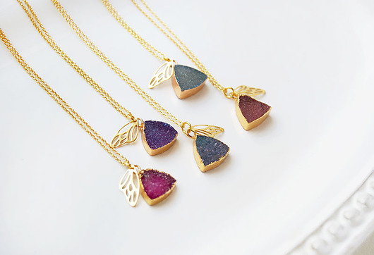 wisiory Naszyjnik Tiny Fairy / Aubergine / druza agatu +