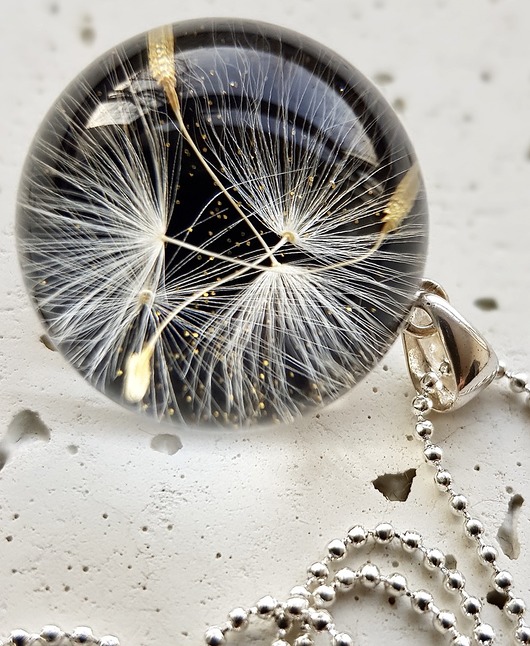 dmuchawiec w naszyjniku Grol Jewellery