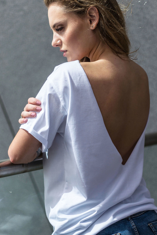 VOLVER WHITE Oversize t-shirt GAU great as You