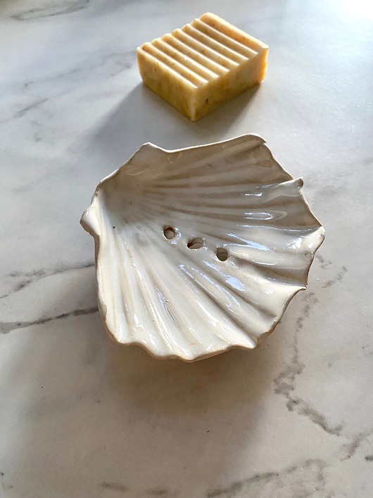 mydelniczki Ceramiczna Mydelniczka Muszelka Muszla Perłowy Gołąbek