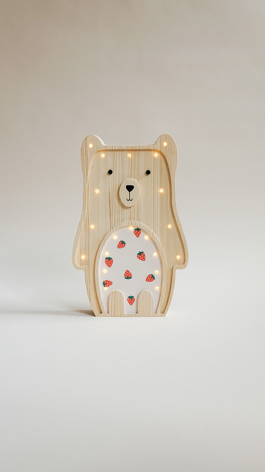lampy do pokoju dziecka Drewniana Lampka Miś - Strawberry