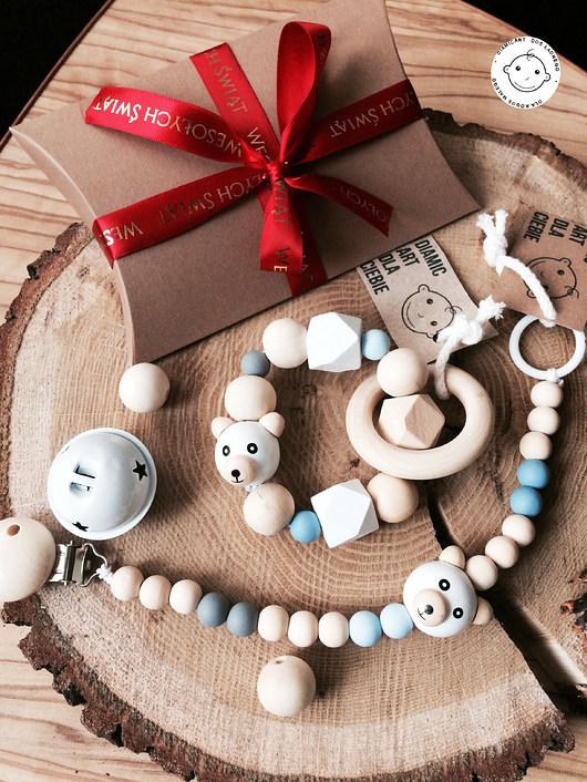 KOMPLET SMYCZ I GRYZAK Little Bear Baby Boy Mymami