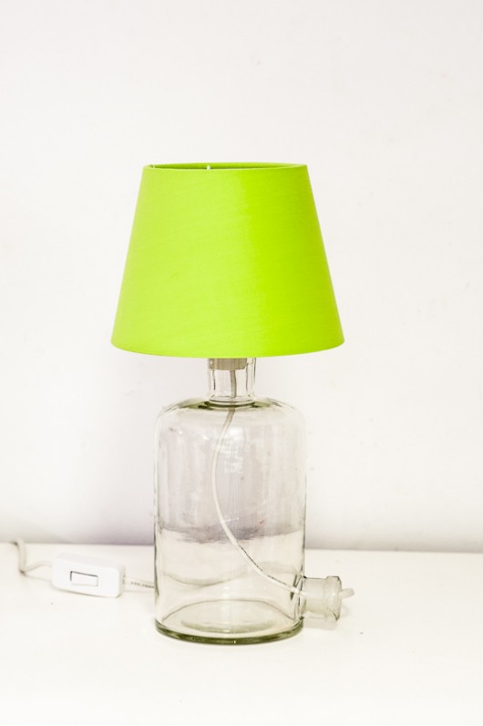Lampka nocna nabita w butelkę herywalery