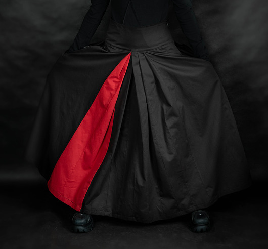 spódnice maxi Spódnica HAKAMA czarn czerwona