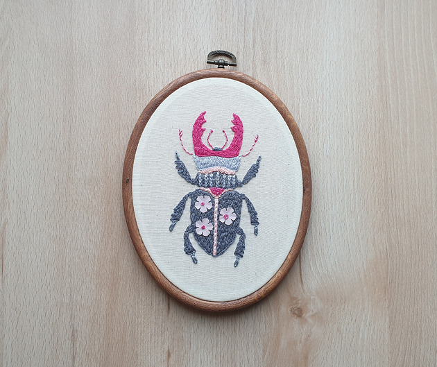 Ozdoby na ścianę Chrząszcz z Fantazyjnego Ogrodu.