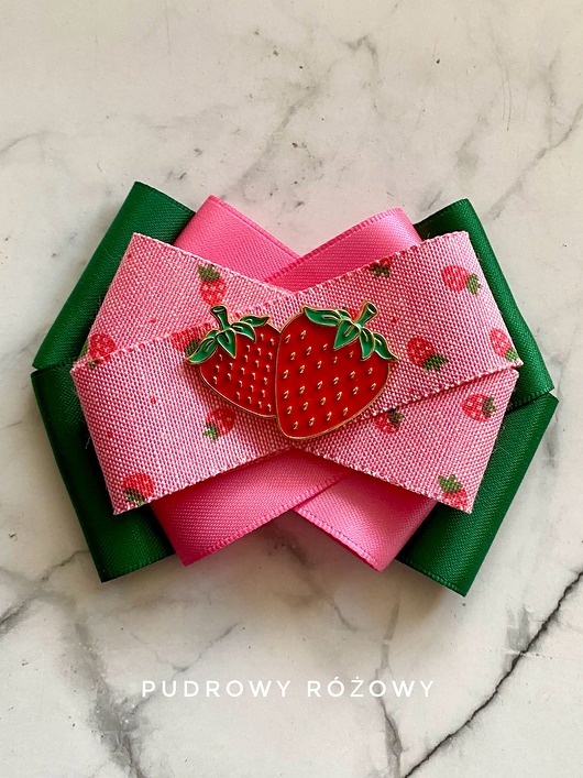 broszki Brosza z Truskawkami Kolekcja Limitowana  FRUIT Nowość