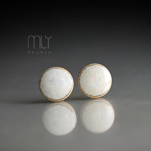 kolczyki ceramiczne Piaskowe 11mm/stal chirurgiczna/