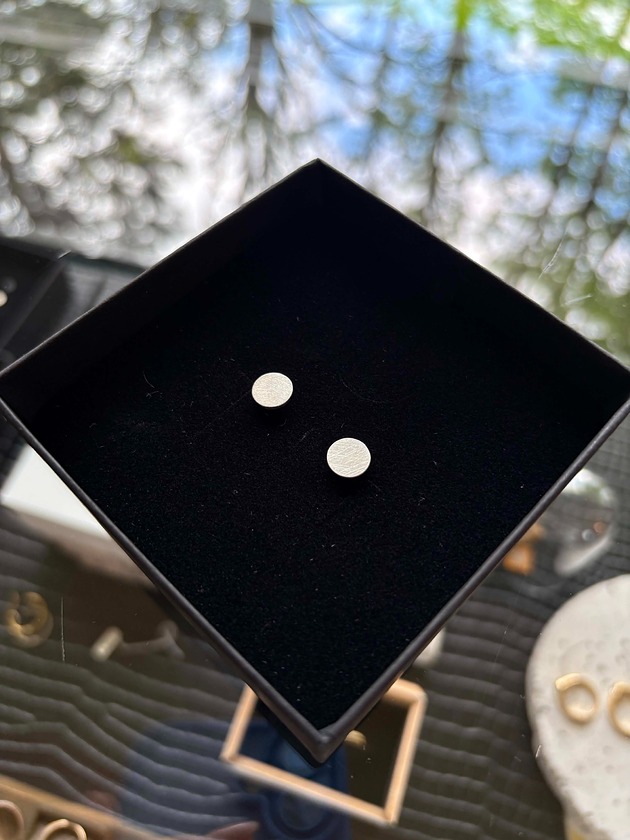 kolczyki srebrne Kolczyki srebrne piny 8mm