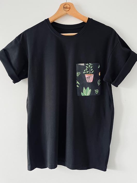 t-shirt damskie Koszulka oversize z kieszonka z upcyclingu