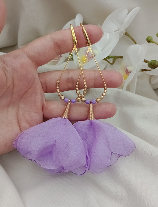 kolczyki chwosty Kolczyki chwosty Lawendowe kolczyki kwiaty, fioletowe szyfonowe 