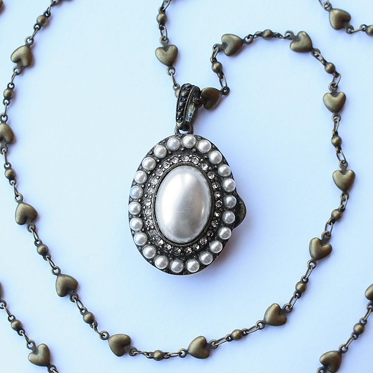 wisiory Vintage Sekretnik antyczne złoto