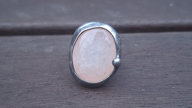 pierścionki - różne Różowy kwarc - pierścionek regulowany