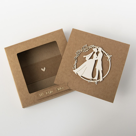 zaproszenia i kartki na ślub Personalizowana kartka ślubna w pudełku