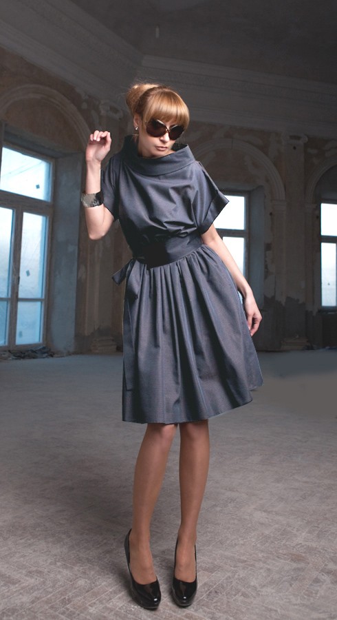 Audrey Hepburn style 38 szara Kasia Zapała
