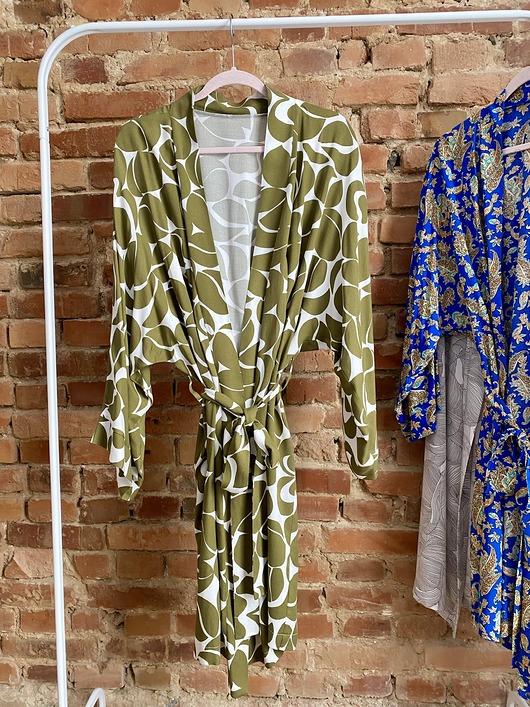 szlafroki damskie Szlafrok narzutka kimono w ciekawy zielony print