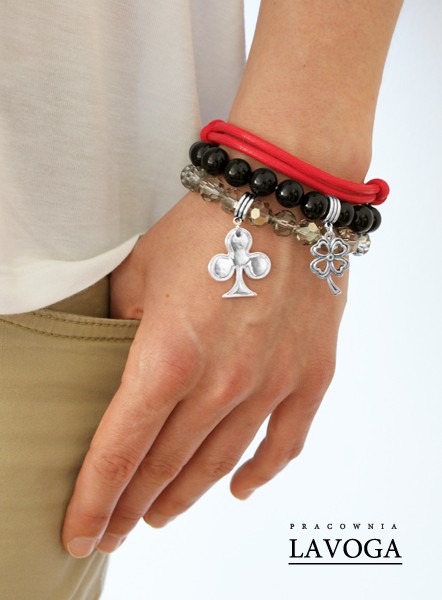 Crystal, agathe & red twine set. Lavoga