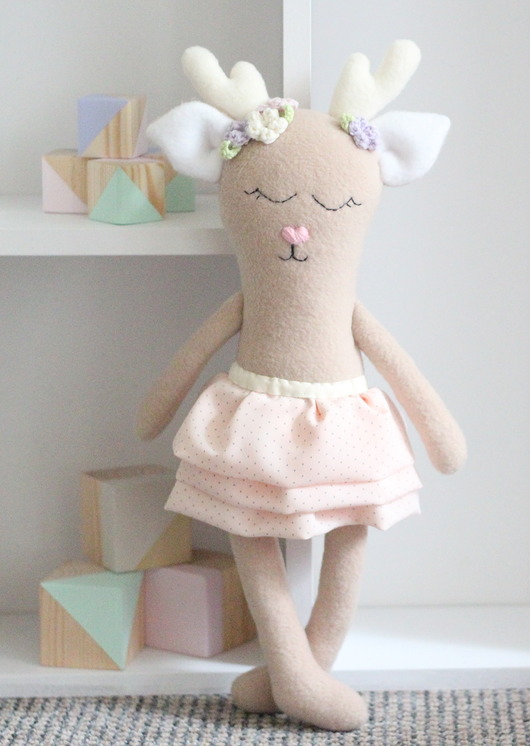 misie i maskotki Jelonek Zuzia