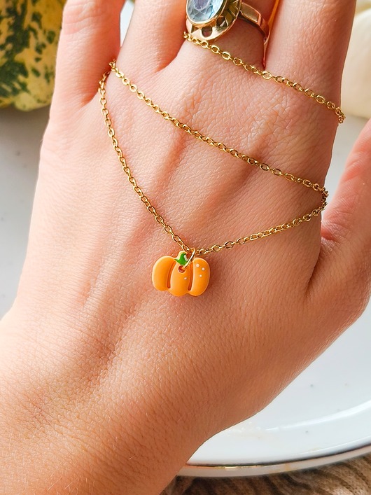 wisiory Naszyjnik z dynią, wisiorek na jesień, amulet na halloween, zawieszka dynia