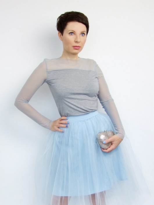 Szara mgiełka by momo momo fashion