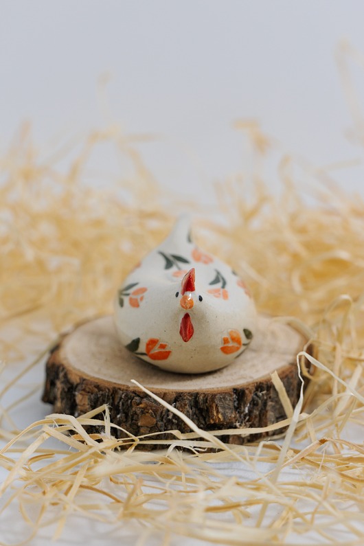 ozdoby wielkanocne Kurka tulipanowa