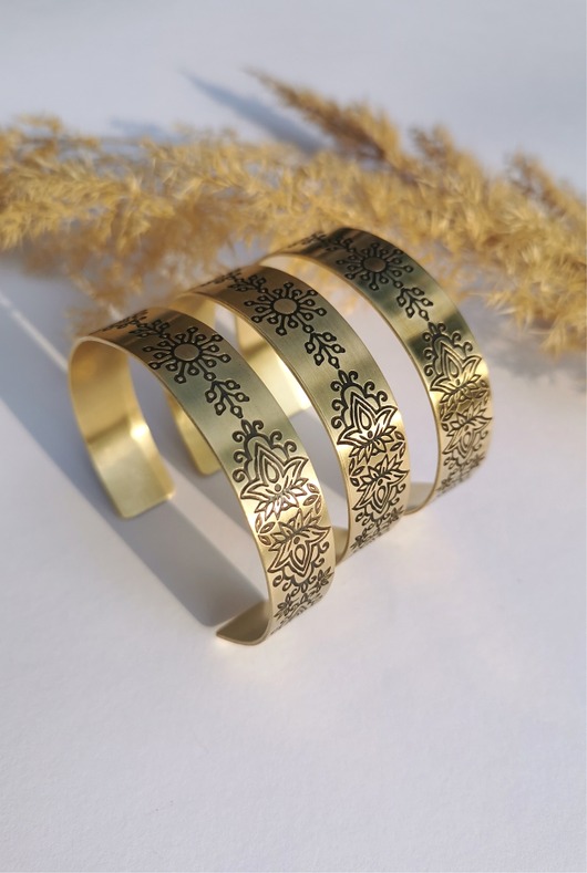 bransoletki - inne Bransoletka model "MANDHU"