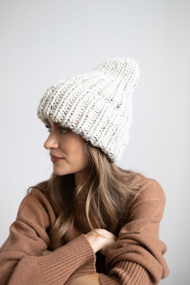 czapki damskie Czapka Peruvian 2.0 płatki owsiane