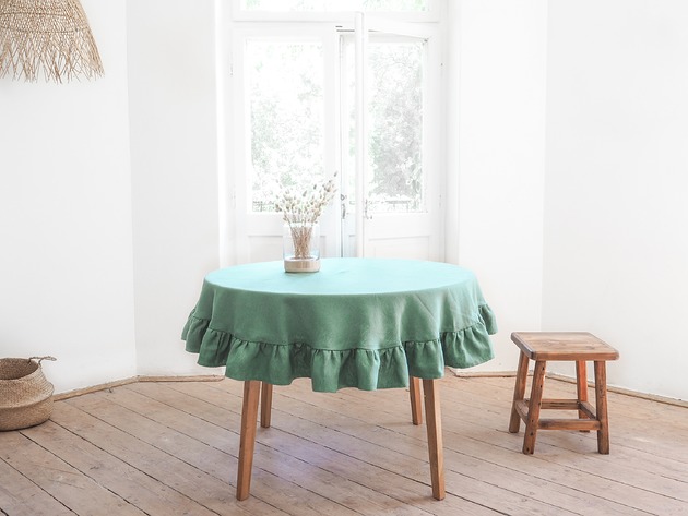 obrusy i serwetki Obrus okrągły z falbanką heavy linen EUCALYPTUS GREEN