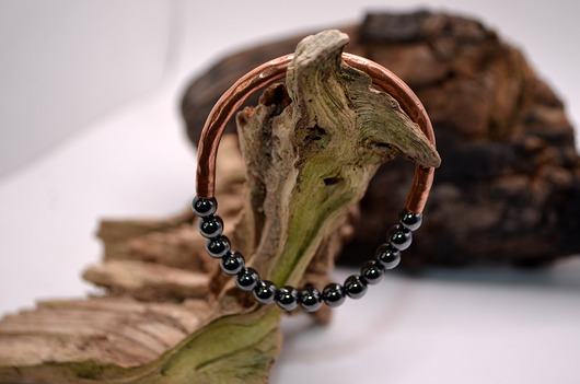 bransoletki - inne Bransoletka miedziana handmade z koralikami: hematyt