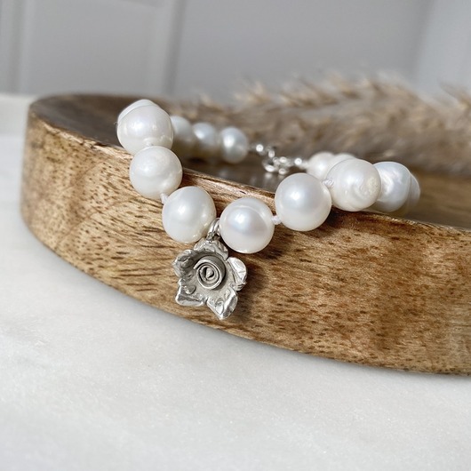 bransoletki z kamieni naturalnych Perłowy kwiat