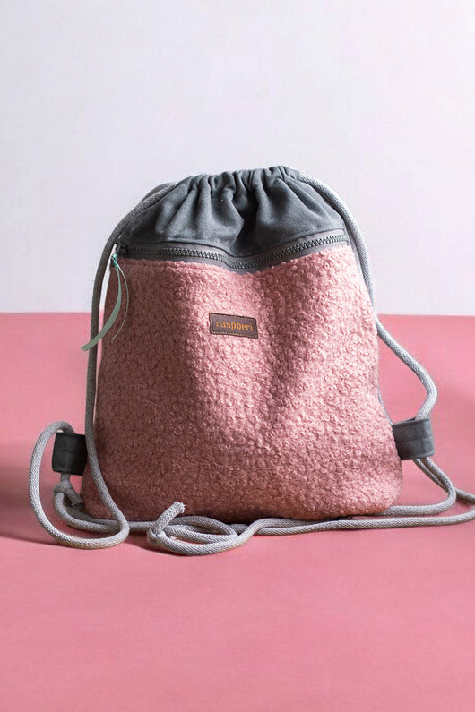 plecaki Szaro-różowy plecak z przednią kieszenią