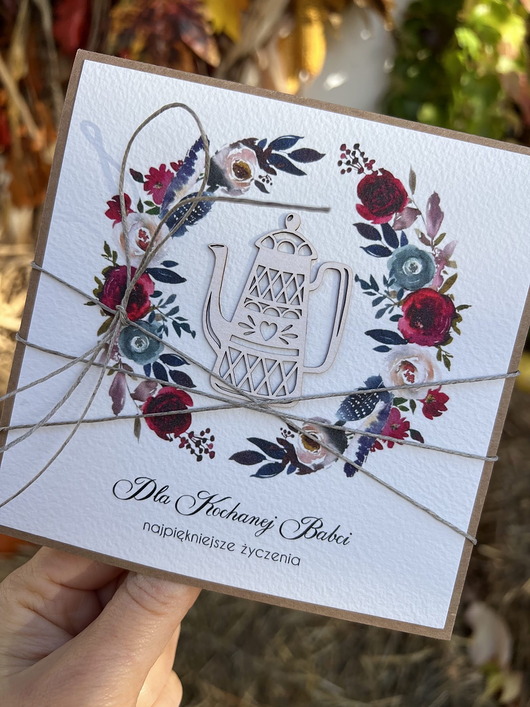 kartki scrapbooking Wyjątkowy prezent dla babci - laurka - kartka na dzień babci ręcznie robiona