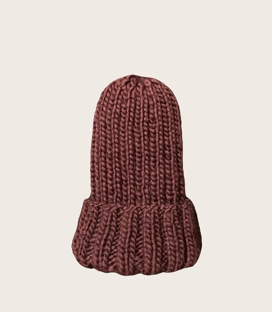 czapki damskie Bordowa owca