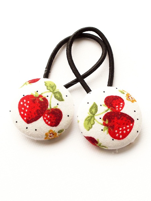 Gumki do włosów w truskawki STRAWBERRY Momilio