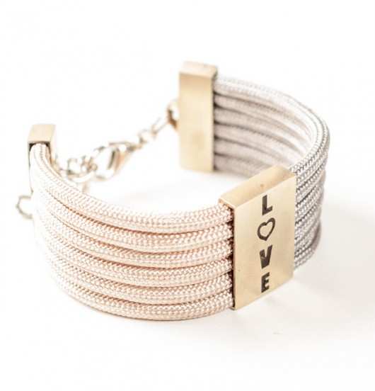 Love beige gunia13