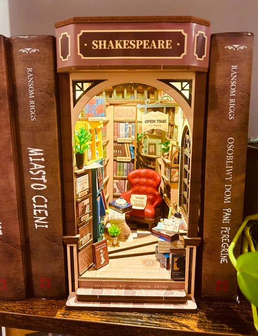 dodatki - różne Dekoracja book nook