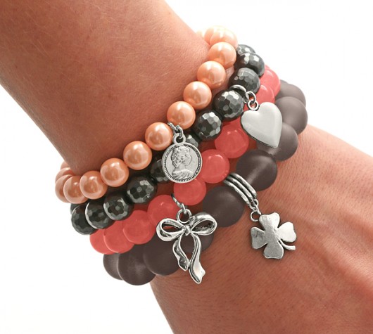 Mat agate,hematite, jade & pearl set Lavoga