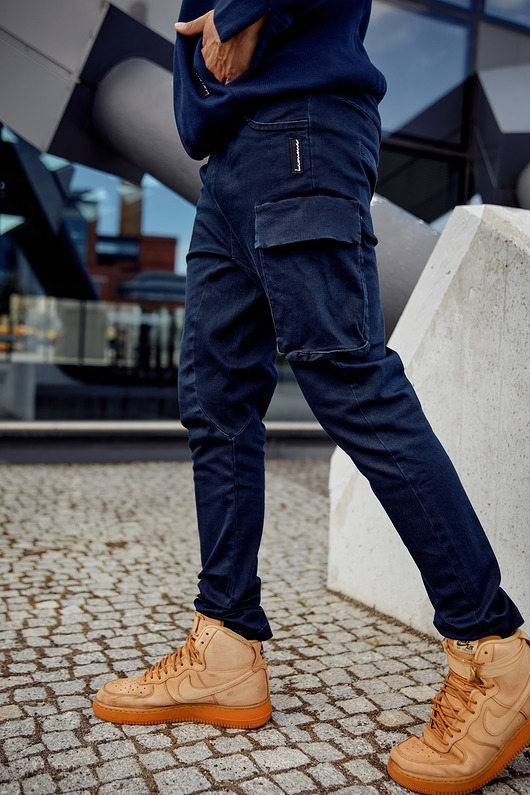 spodnie męskie Wygodne i elastyczne jeansowe spodnie BOJÓWKI granatowe